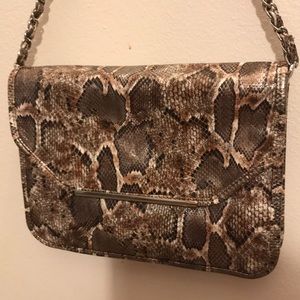 Ivanka Trump Bag Snakeskin in a Simulated Leather